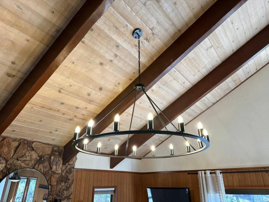 Everwood Serenity Treehouse Ontrail Head/Sledding Villa Big Bear Lake Exterior foto