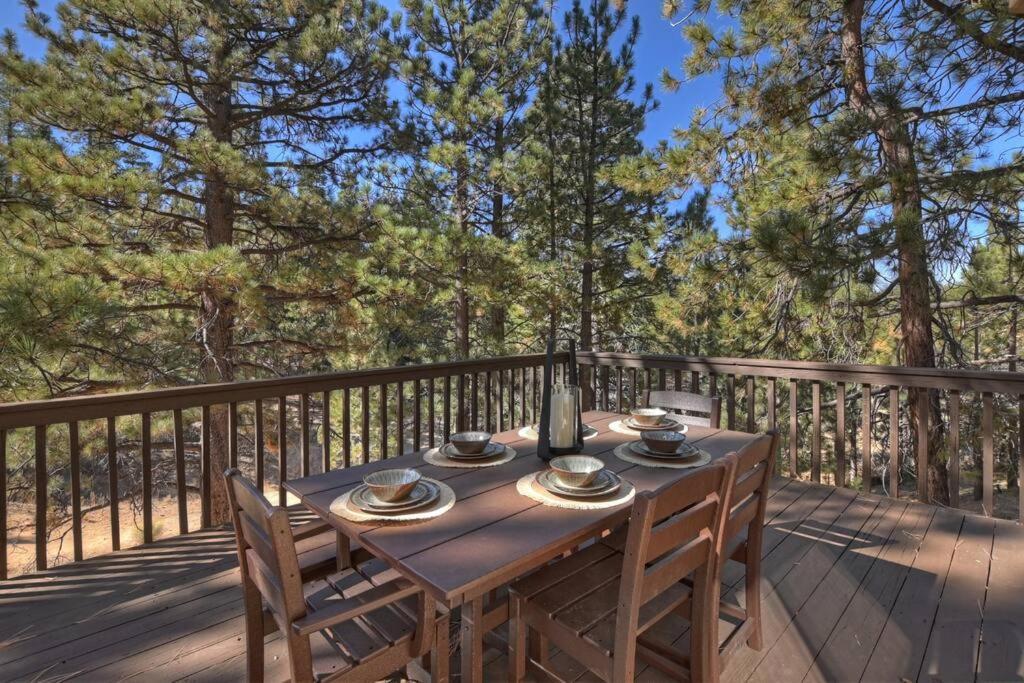 Everwood Serenity Treehouse Ontrail Head/Sledding Villa Big Bear Lake Exterior foto