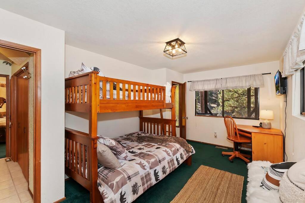 Everwood Serenity Treehouse Ontrail Head/Sledding Villa Big Bear Lake Exterior foto